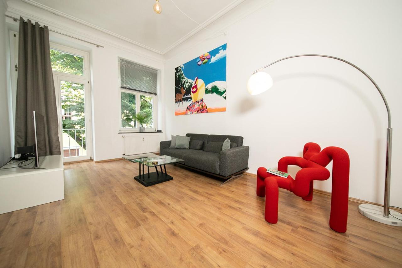 White 60 Qm Apartment - Zentral - Balkon - Messe Düsseldorf Dış mekan fotoğraf